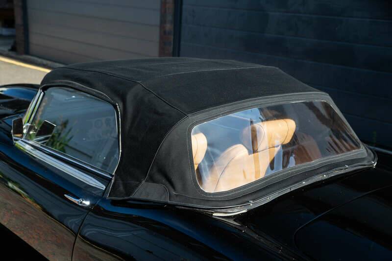 Bild 17/50 von Jaguar E-Type V12 (1973)