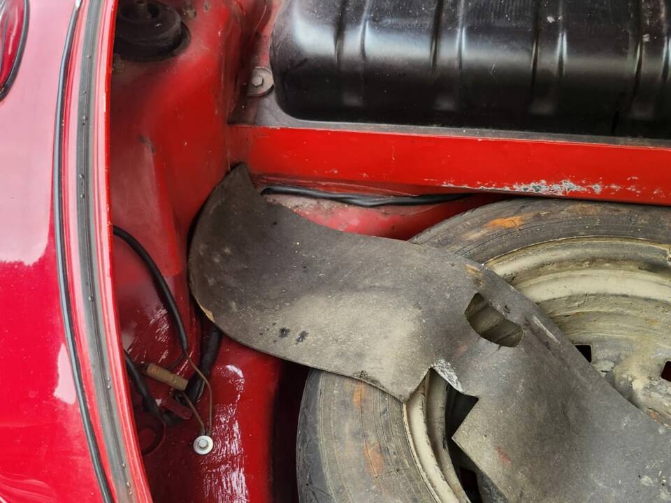 Afbeelding 28/64 van Volkswagen Käfer 1302 (1971)
