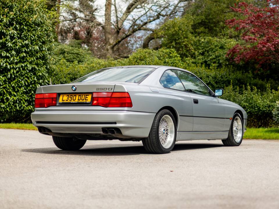 Image 3/35 de BMW 850Ci (1994)