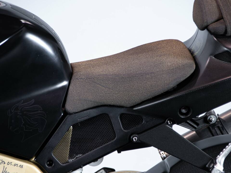 Bild 15/50 von Aprilia DUMMY (2002)