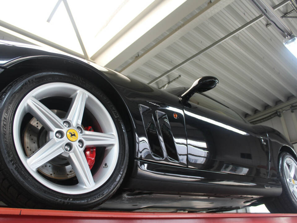 Image 14/50 of Ferrari 575M Maranello (2004)