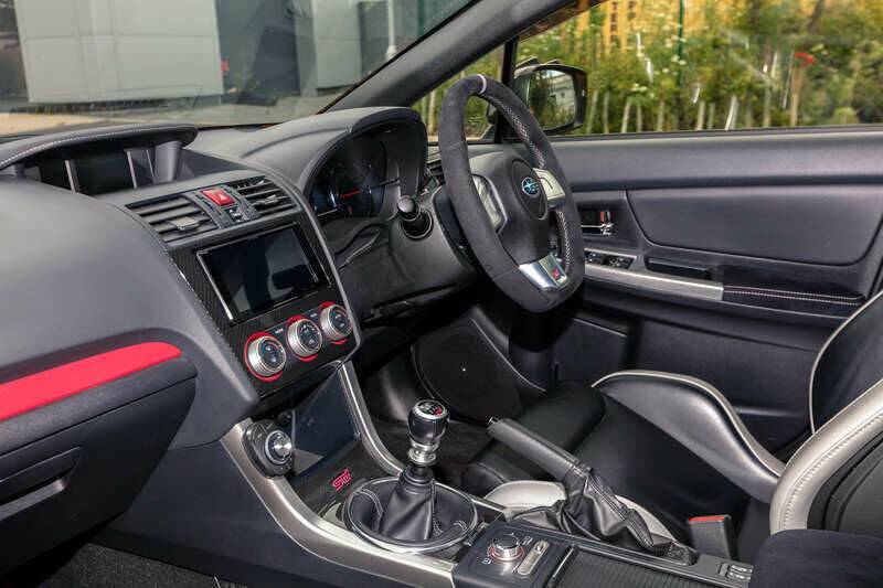 Afbeelding 40/50 van Subaru Impreza WRX STi (2015)