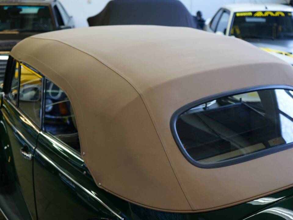 Image 12/53 of Volkswagen Beetle 1303 LS (1978)