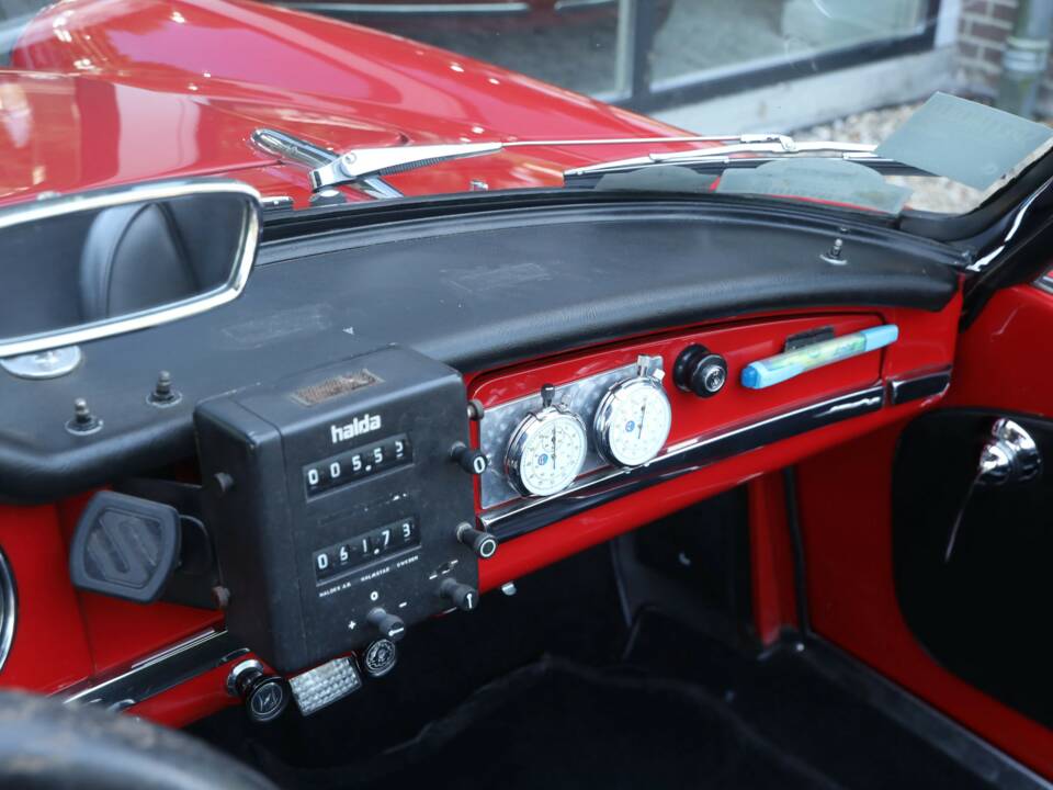 Imagen 26/50 de Alfa Romeo Giulia 1600 Spider Veloce (1965)
