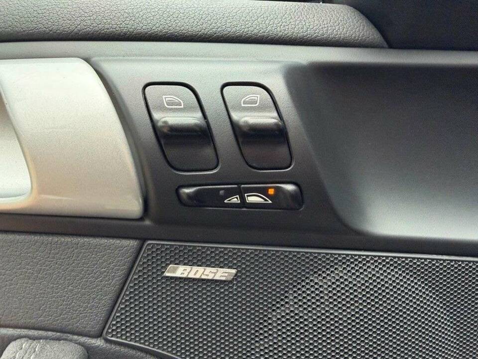 Bild 18/36 von Porsche 911 Carrera 4 GTS (2011)