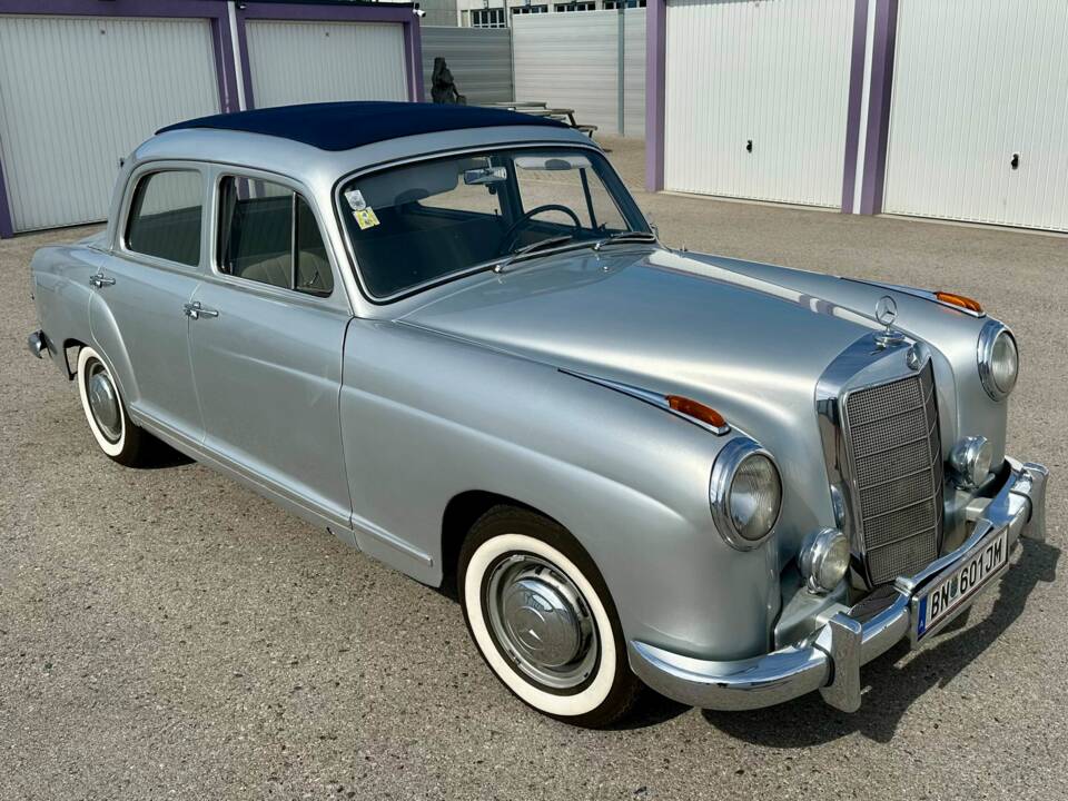 Bild 2/8 von Mercedes-Benz 219 (1956)