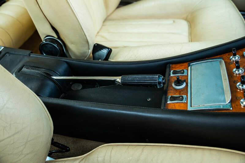 Bild 26/50 von Ferrari 400i (1980)