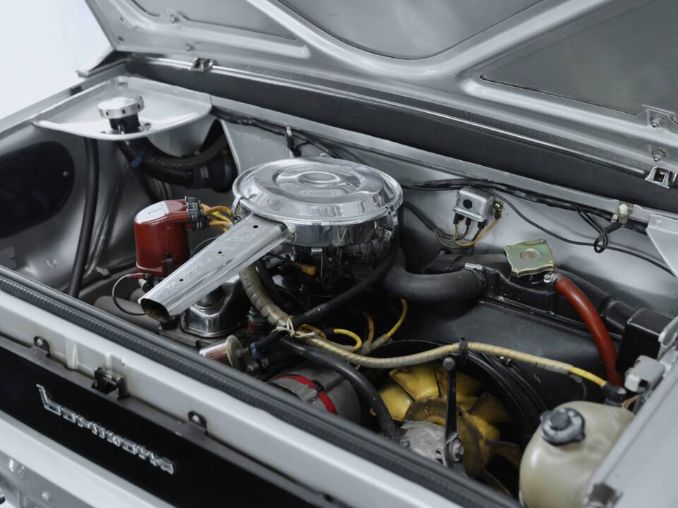 Bild 28/50 von FIAT 850 Racer Convertibile Bertone (1970)