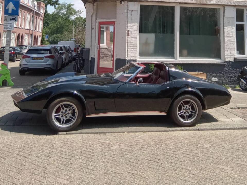 Image 4/8 of Chevrolet Corvette Stingray (1974)