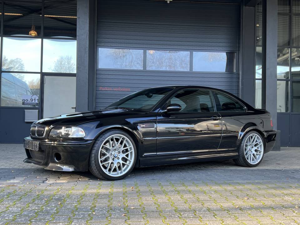 Imagen 2/25 de BMW M3 CSL (2004)