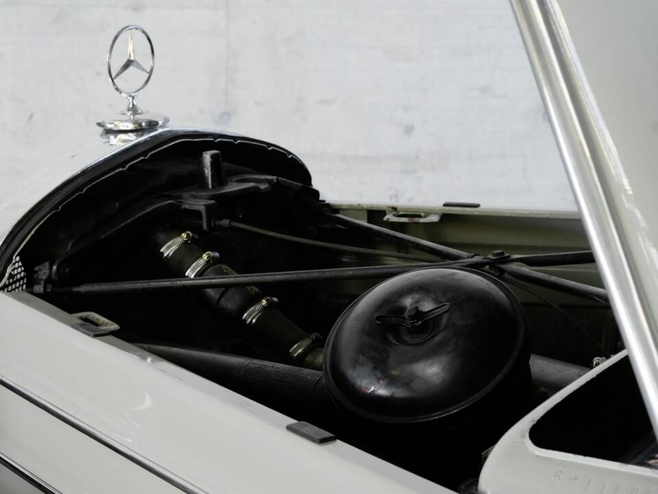 Image 42/45 of Mercedes-Benz 170 DS (1953)
