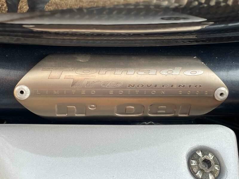 Bild 43/45 von Benelli Tornado Tre 900 (2003)