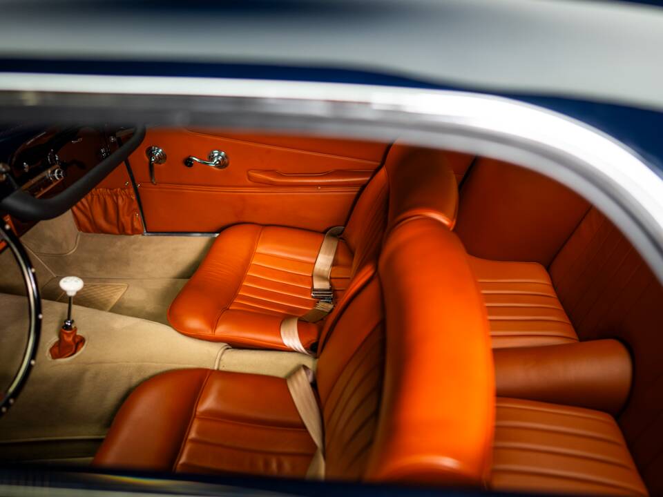 Image 39/92 of Maserati 3500 GT Touring (1957)