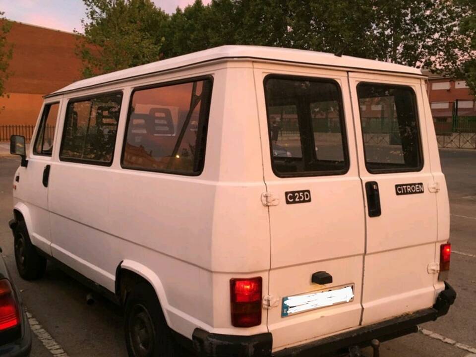 Imagen 3/5 de Citroën C25 (1989)