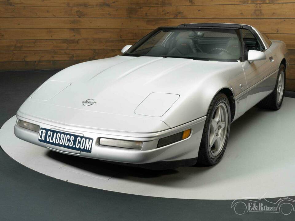Image 6/19 of Chevrolet Corvette Collector Edition Convertible (1996)