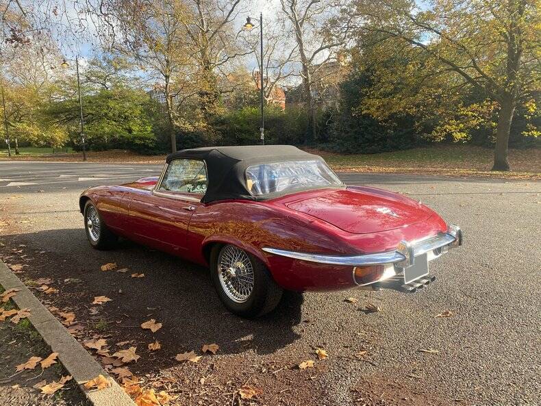 Immagine 13/50 di Jaguar E-Type V12 (1973)