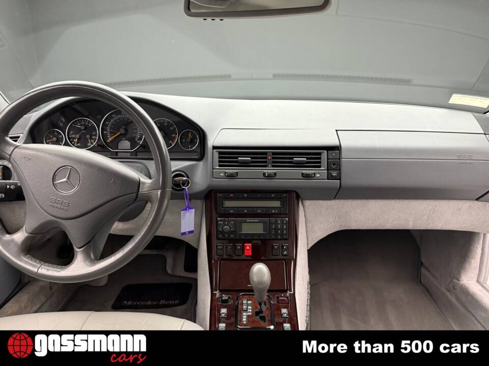 Immagine 14/15 di Mercedes-Benz SL 500 (2000)