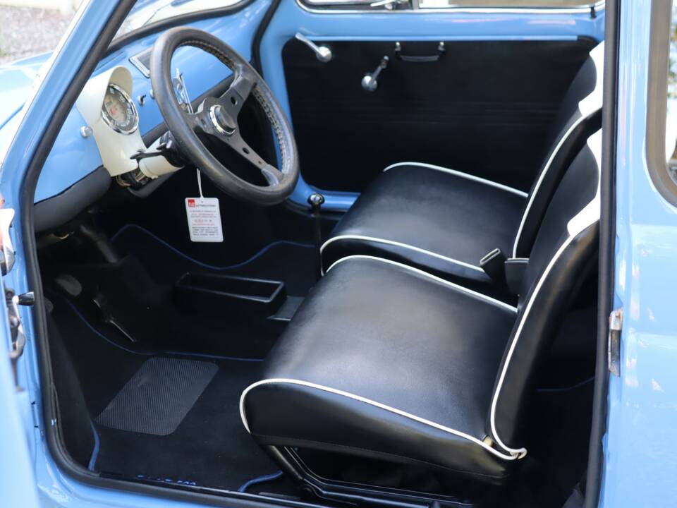 Image 18/50 of FIAT 500 F (1967)