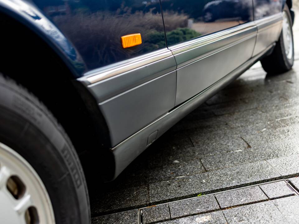 Bild 31/49 von Mercedes-Benz 560 SEL (1986)