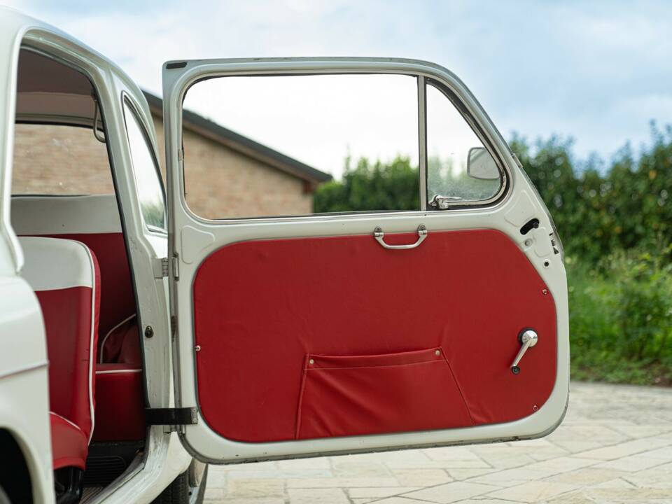 Bild 37/50 von FIAT 750 (1963)