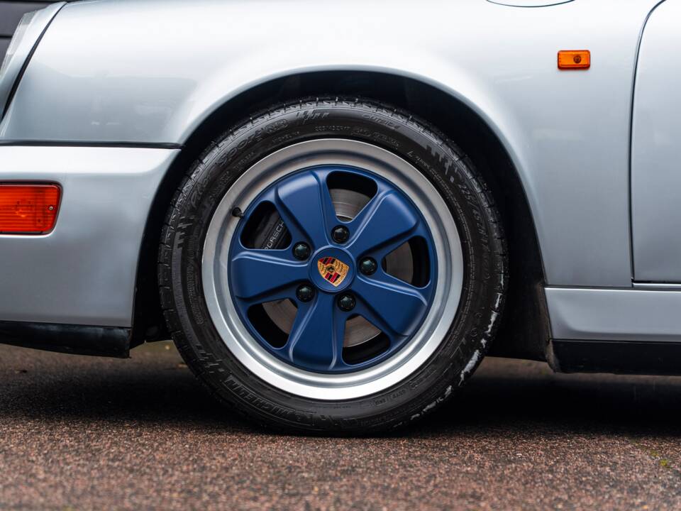 Afbeelding 3/61 van Porsche 911 Carrera 4 (1990)