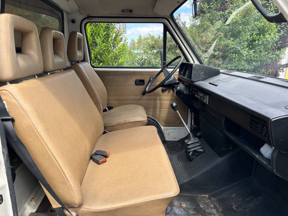 Bild 16/51 von Volkswagen T3 Pritsche D 1.7 (1988)