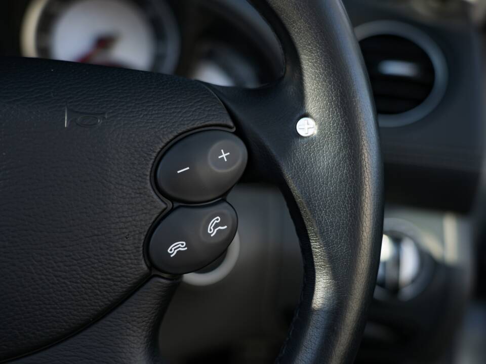 Image 4/51 of Mercedes-Benz SL 65 AMG (2007)