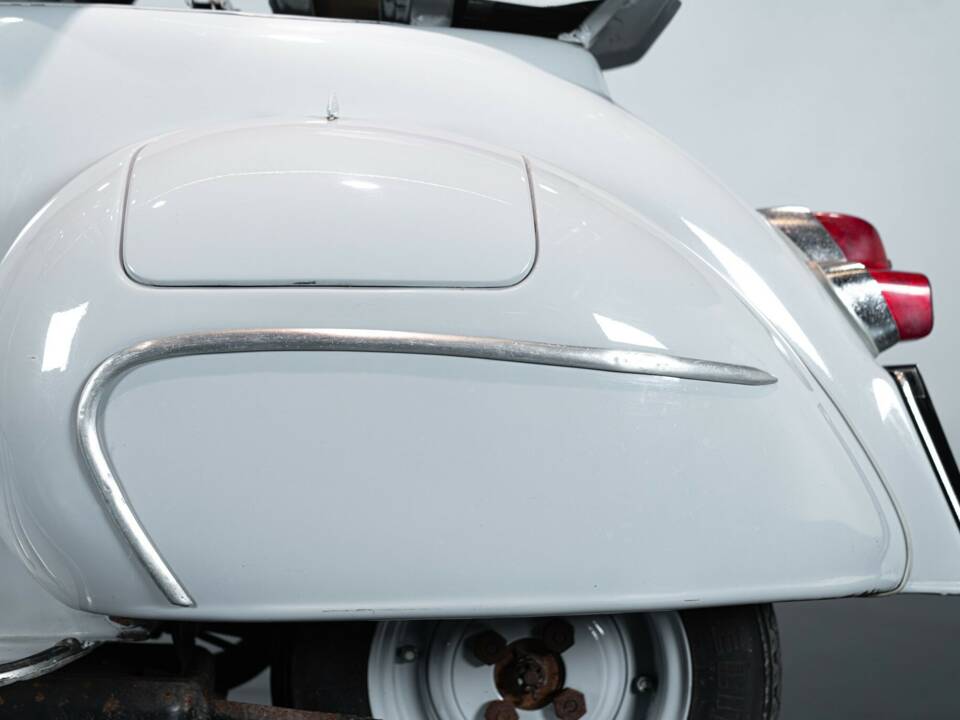 Immagine 12/15 di Piaggio Vespa 125 (1963)