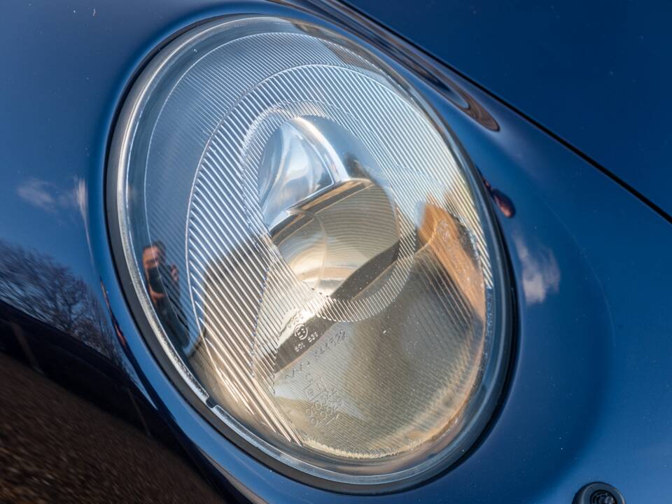 Image 90/93 de Porsche 911 Carrera (1994)