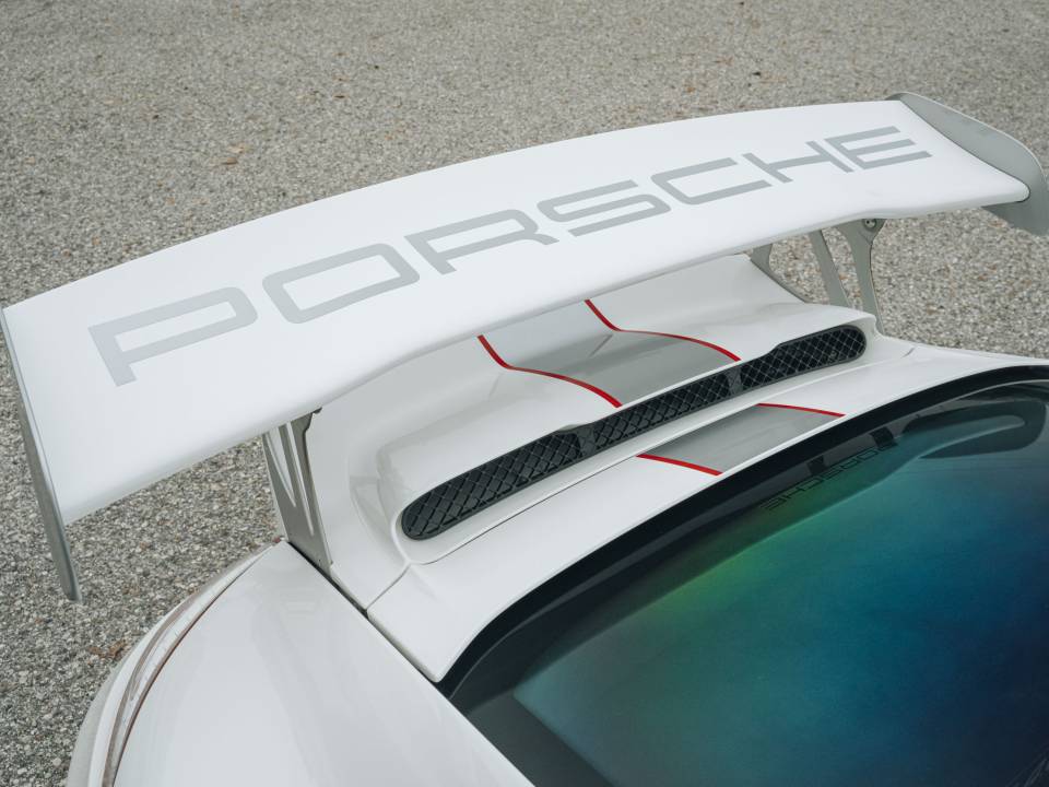 Image 31/70 of Porsche 911 GT3 RS 4.0 (2011)