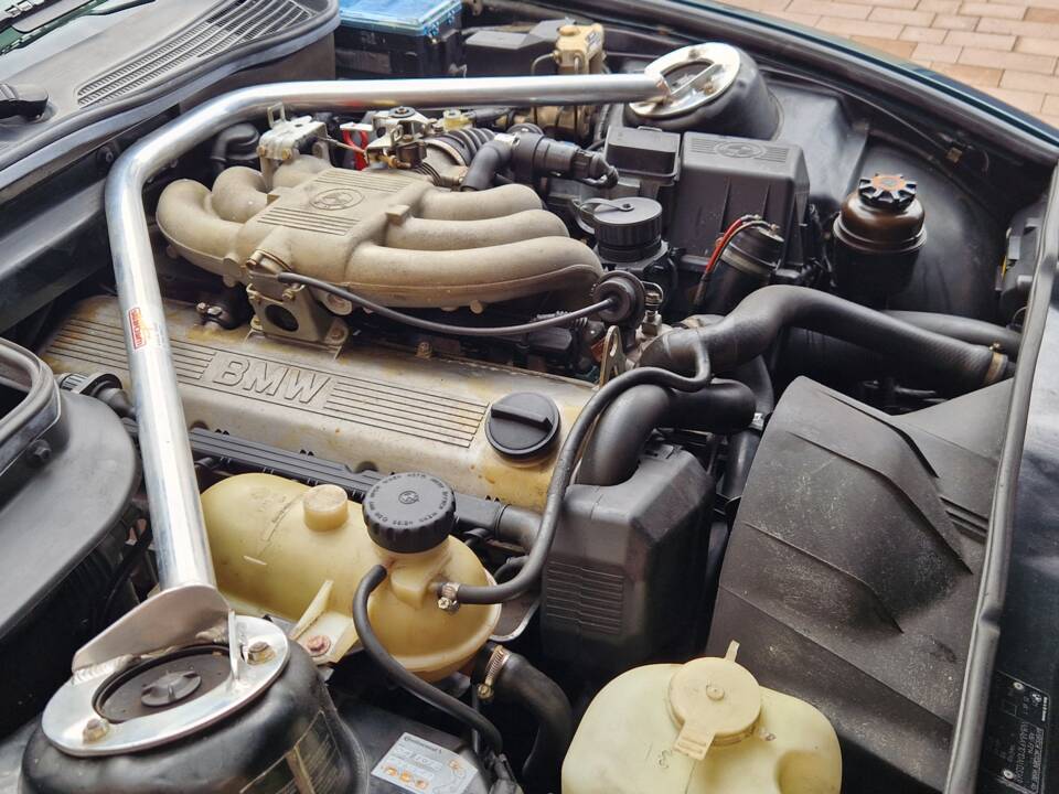 Image 10/13 of BMW Z1 Roadster (1990)