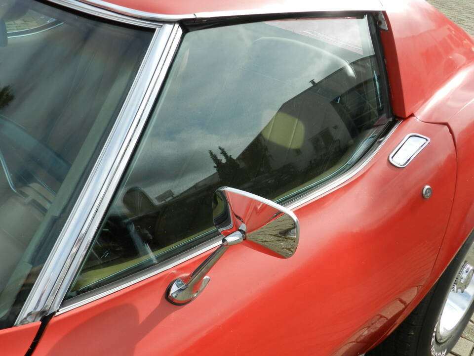 Image 8/78 of Chevrolet Corvette Stingray (1974)