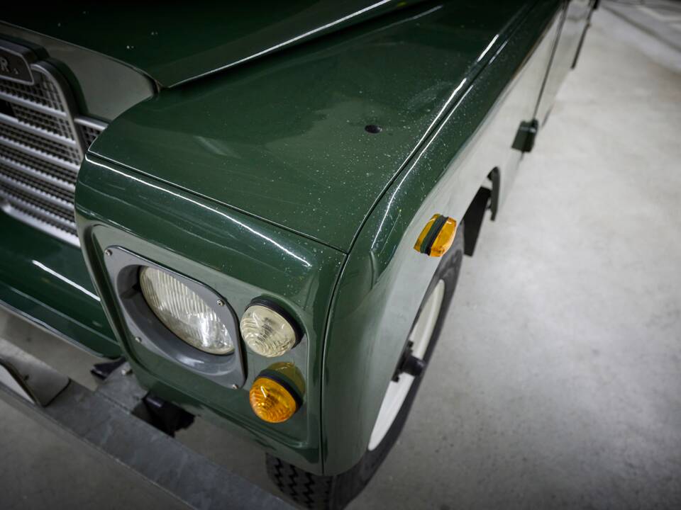 Bild 51/87 von Land Rover 88 (1972)