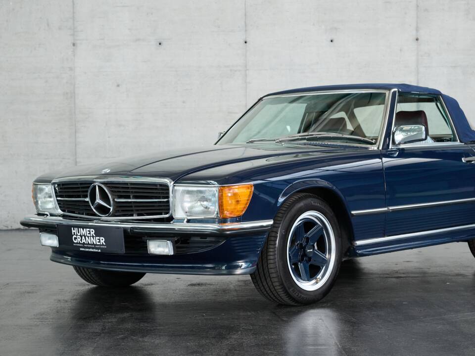 Image 13/50 de Mercedes-Benz 420 SL (1988)