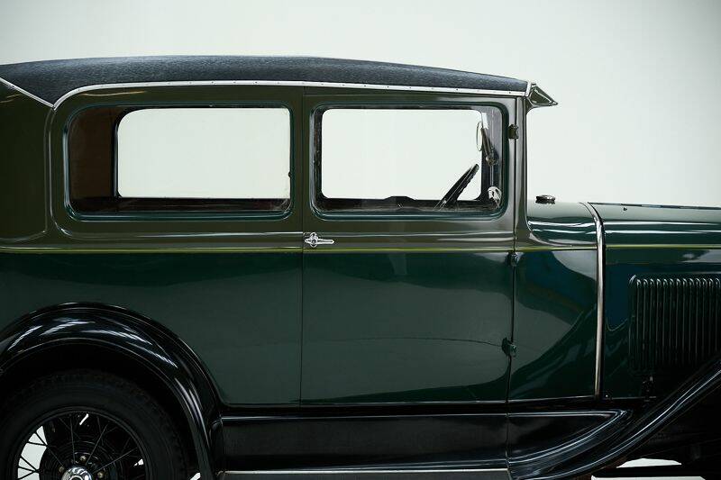 Image 12/15 of Ford Model A Tudor Sedan (1930)