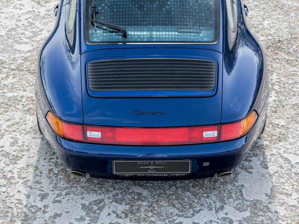 Afbeelding 16/44 van Porsche 911 Carrera (1994)