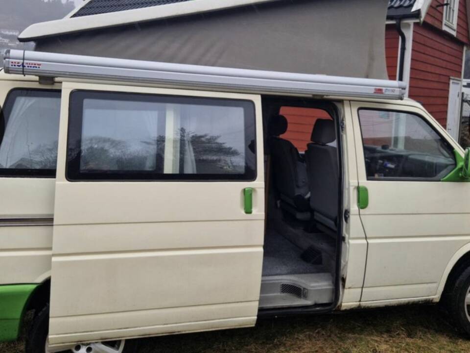 Bild 3/7 von Volkswagen T4 Multivan 2.4 D (1996)