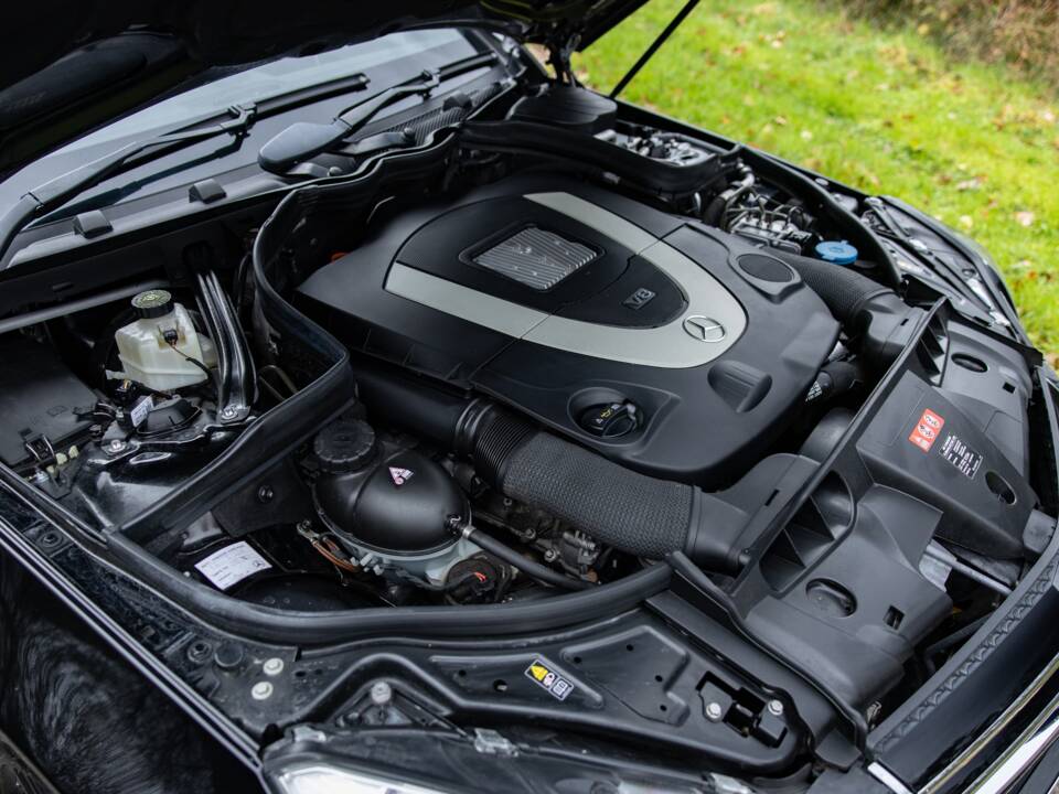 Bild 44/44 von Mercedes-Benz E 500 (2010)