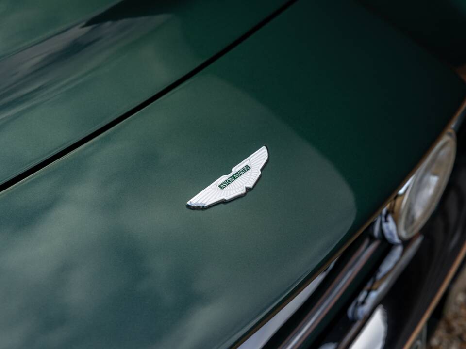Bild 11/92 von Aston Martin V8 Volante X-Pack (1989)