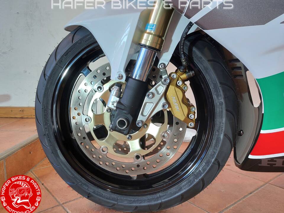 Image 36/44 of Honda VTR 1000 SP2 (2003)
