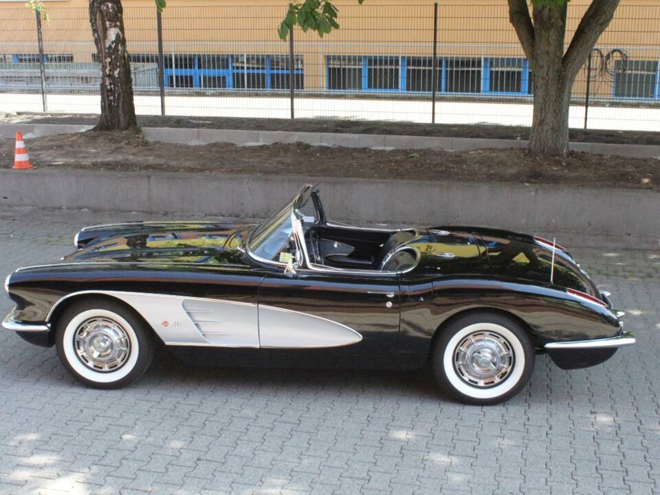 Imagen 4/18 de Chevrolet Corvette (1960)