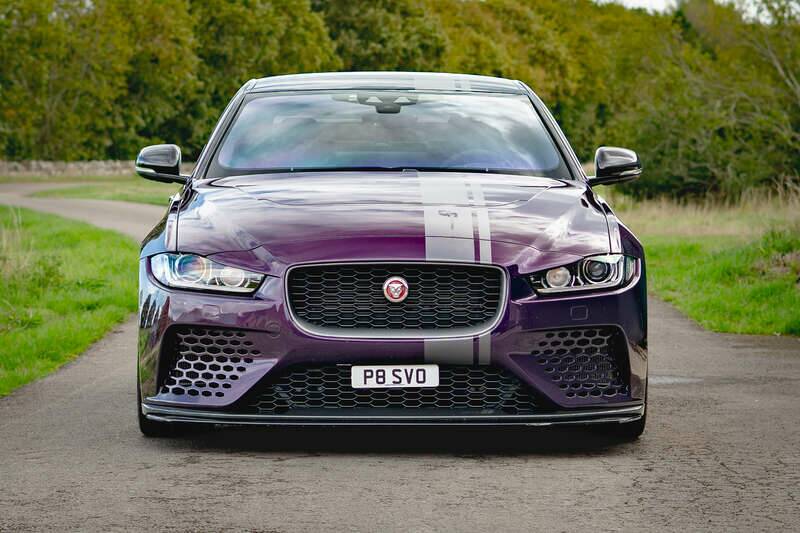 Image 5/50 of Jaguar XE SV Project 8 (2018)
