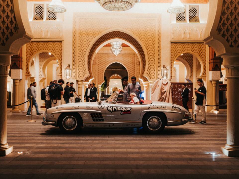 Afbeelding 2/4 van Mercedes-Benz 300 SL Roadster (1958)
