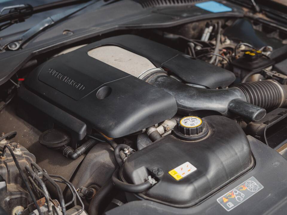 Image 10/48 of Jaguar XJR (2006)