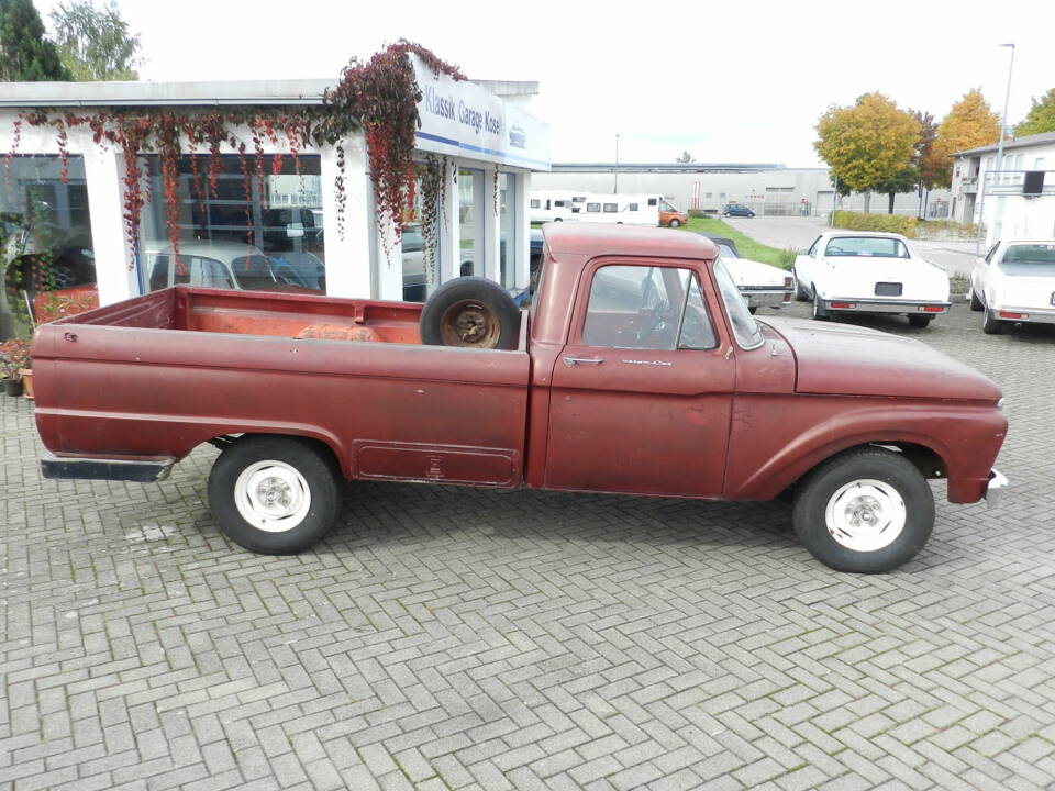 Image 45/74 of Ford F-100 Styleside (1966)