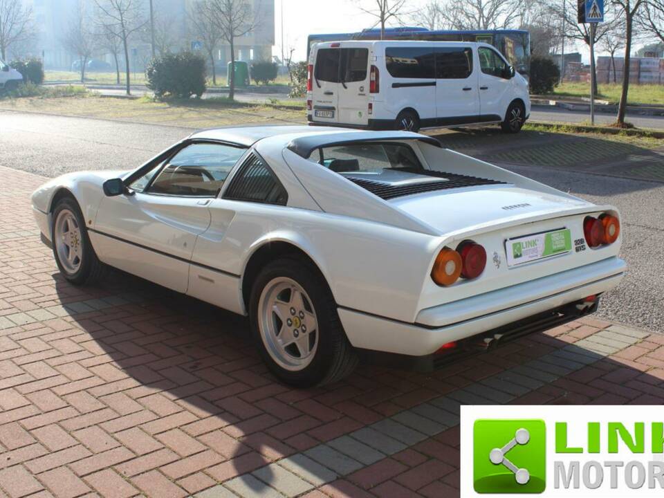 Image 6/10 of Ferrari 328 GTS (1986)