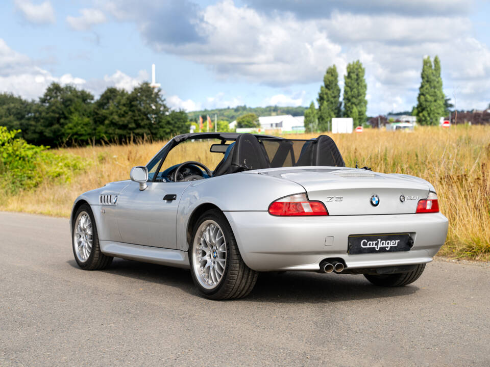 Imagen 2/15 de BMW Z3 Convertible 3.0 (2001)