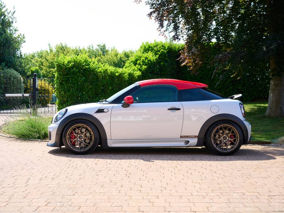 Imagen 20/50 de Mini John Cooper Works (2011)