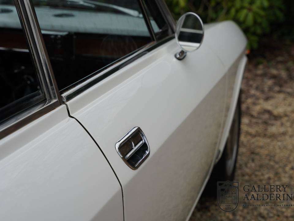 Image 40/50 of Alfa Romeo Giulia 1300 GT Junior (1970)