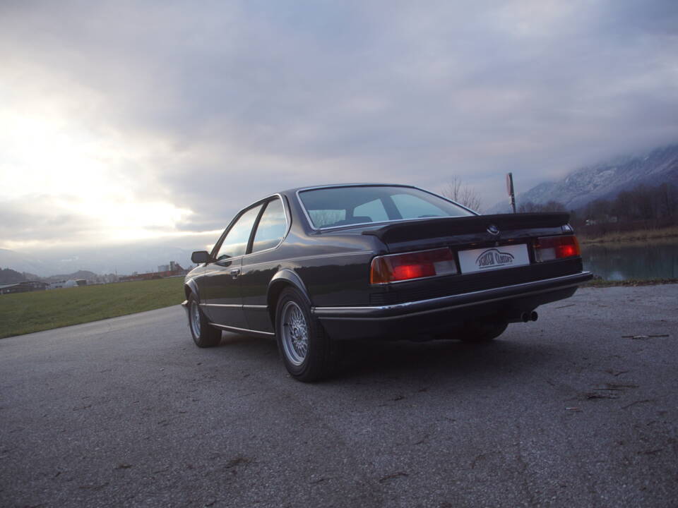 Bild 4/20 von BMW M 635 CSi (1986)